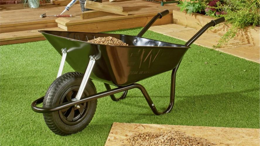 Best wheelbarrow for yard work 2023 And Buyers Guide