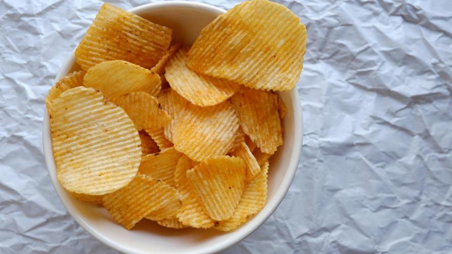  NUcheckt: Stof in chips en frietjes mogelijk kankerverwekkend