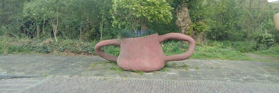  Een theepot zien