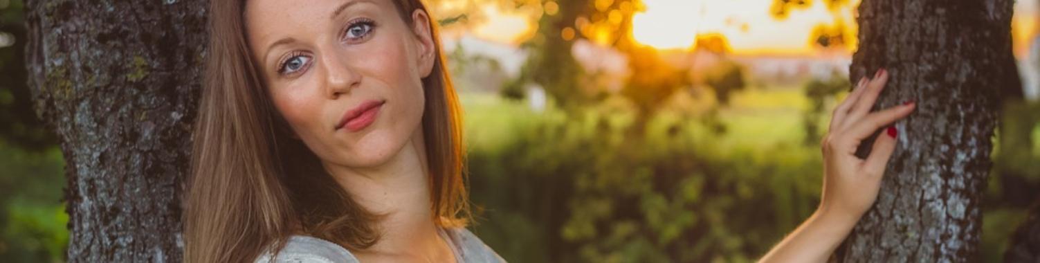  Leonie gaat bij haar ouders langs