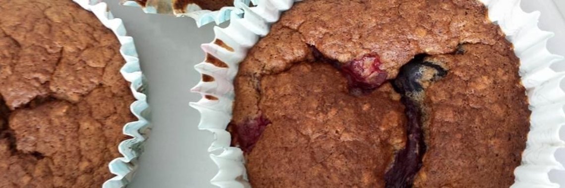 Havermout cupcakes met banaan en blauwe bessen | Madeleine