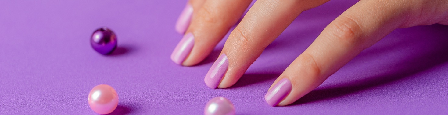 Get Ready for Spring with These Acrylic Nail Ideas | Madeleine