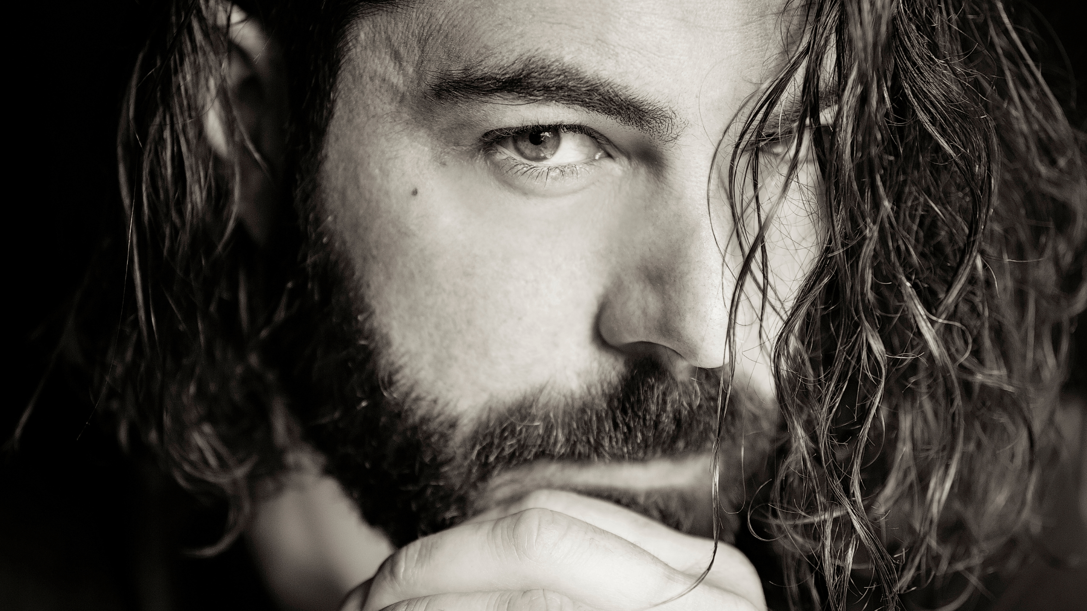 Long Hair Men Styles: Timeless Trends, Unique Looks, and Styling Tips for 2024 | Madeleine