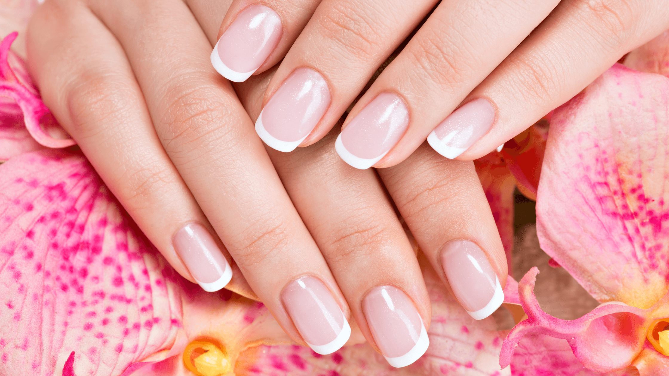 Summer French Tip Nails: Trends, Kleuren, en Tips voor Zomer 2024 | Madeleine