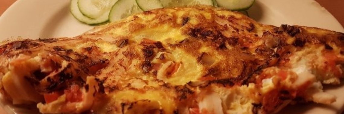omelet met kipreepjes | Koolhydraatbeperkterecepten.nl