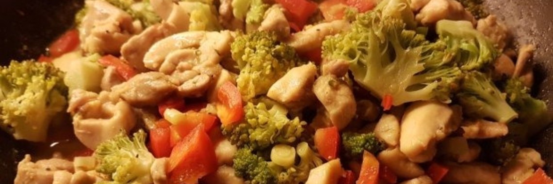 pittige kipschotel | Koolhydraatbeperkterecepten.nl