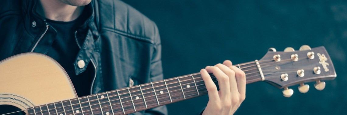 Gitaar spelen voor beginners Ed Sheeran Shape of you | CreasaNL