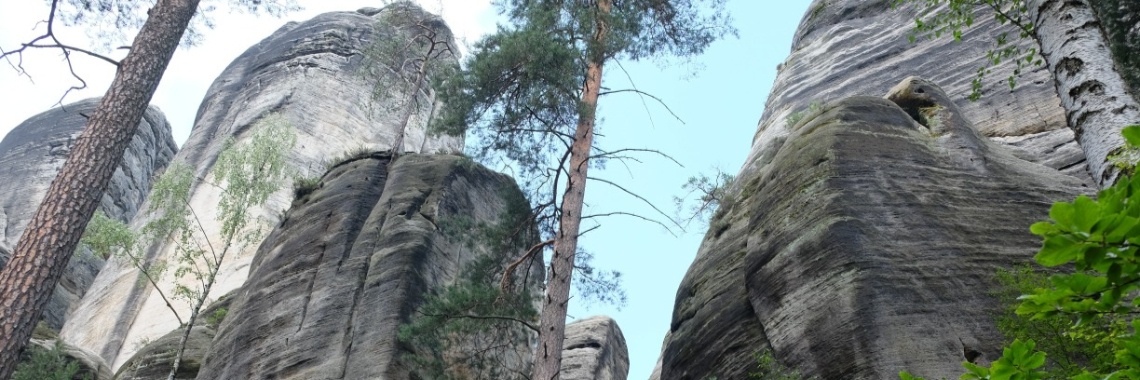 Tsjechie -Adrspach Skaly - wandelen tussen de rotsformaties | Elles Creative Blogger