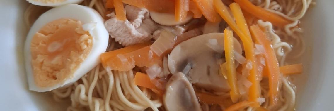What to eat today - Noodle soup | ellesvandenbroek
