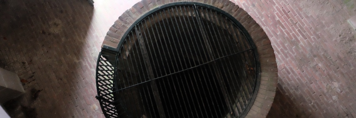 Bommen en granaten (vervolgverhaal fles) | peerke70