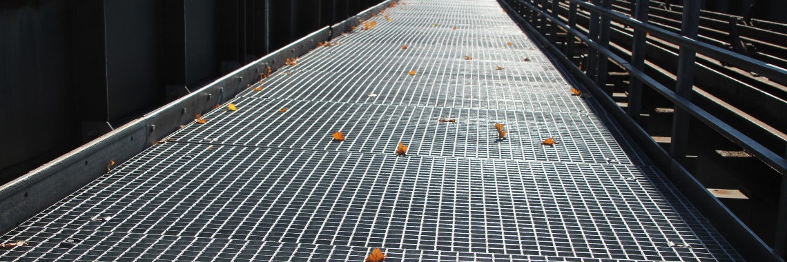 Er een gat in zien (vervolgverhaal fles) | peerke70