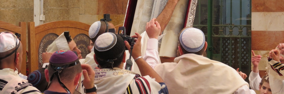 God and clothing, a special combination. | Simon van Groningen