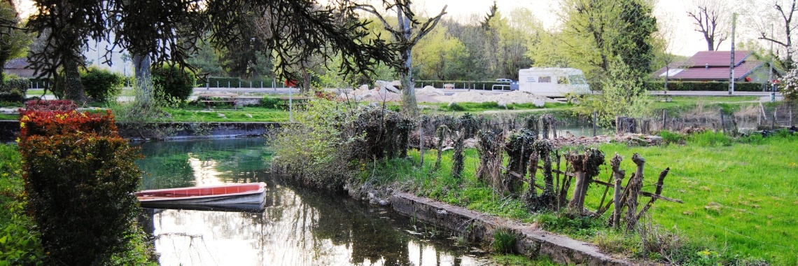 Onderweg. Tussen Givet en Avallon. | Maurice Godefridi