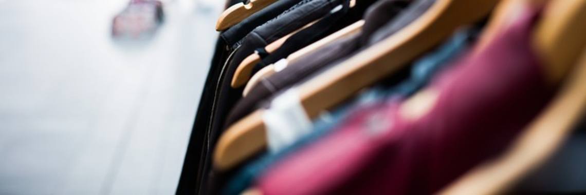 Abeltje voor tweedehands kleding in baarn | Dirk Jan (NL)