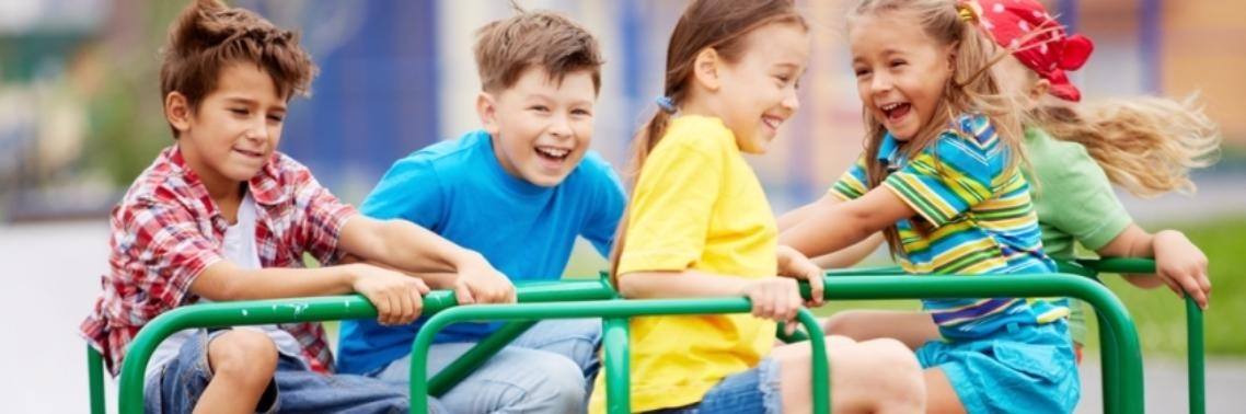 Kinderen uit de lagere school moeten meer buitenspelen en minder huiswerk maken! | Yoors World