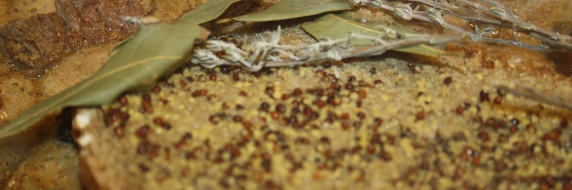 Vlaamse karbonaden met mosterd op oude wijze | Yoors World