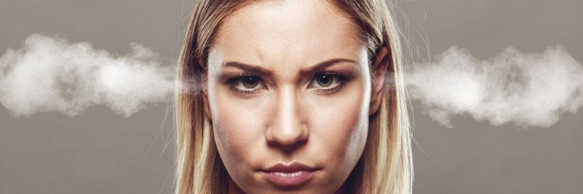 Dit kun je makkelijk zelf doen tegen de vervelende symptomen van de overgang | leefnugezonder