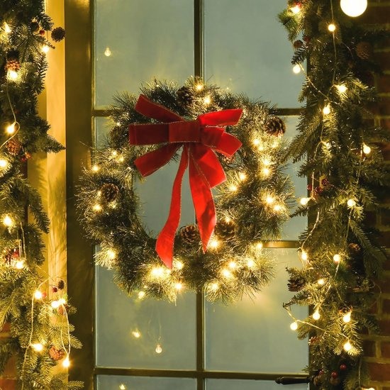 Christmas Door Wreaths: 7 alternatives that you can easily make yourself | leefnugezonder