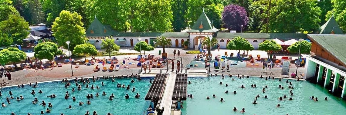 HOTSPRINGS | Zoet Hongaars Leven