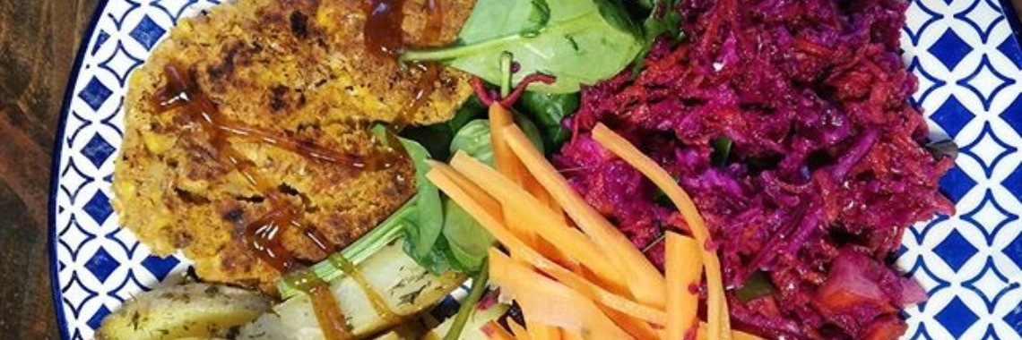 Raw red cabbage? Here are 2 meal ideas!! | De6klompjes