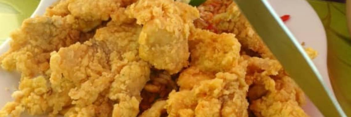 Fish pork rinds (Peruvian dish) | Gustavo Perez