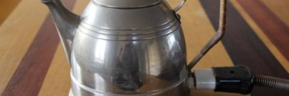 25-04-2017 ..  Onder zwaar protest  | Marion's World