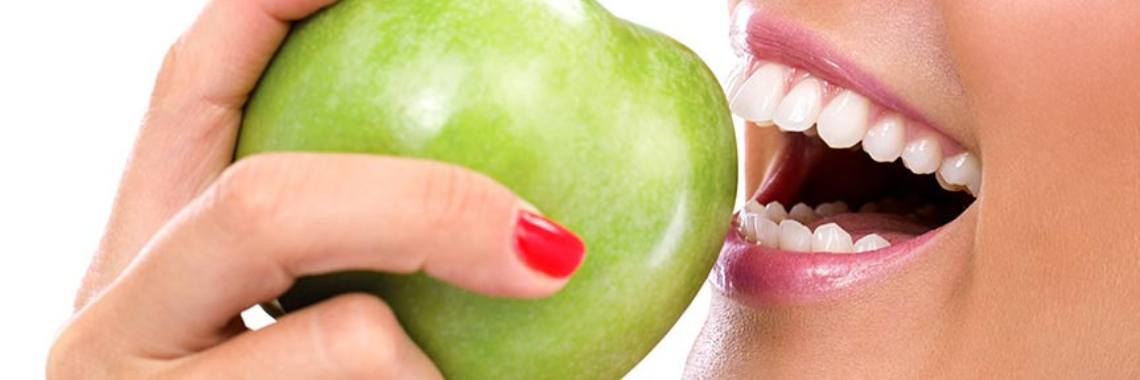 Do You Want Clean &amp; Healthy Teeth? Then Eat These Foods | roxana_ac