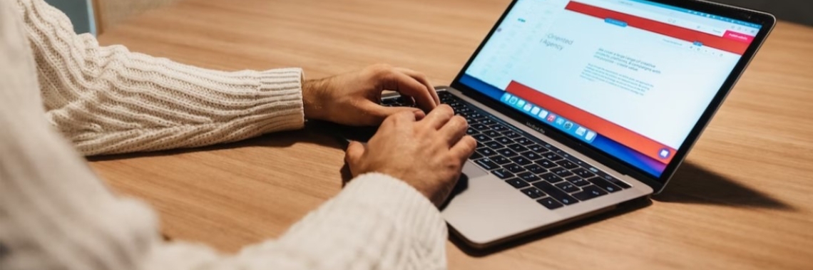 Best Site For Building A Website  | Ed August