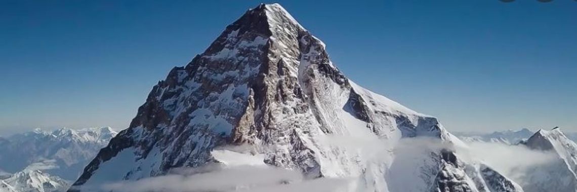 How tall is K2 ? | Sadaf W.