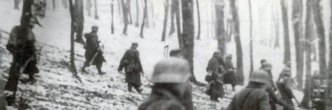 History Today (25) WO II: Duitsers starten Ardennenoffensief | Referendaris