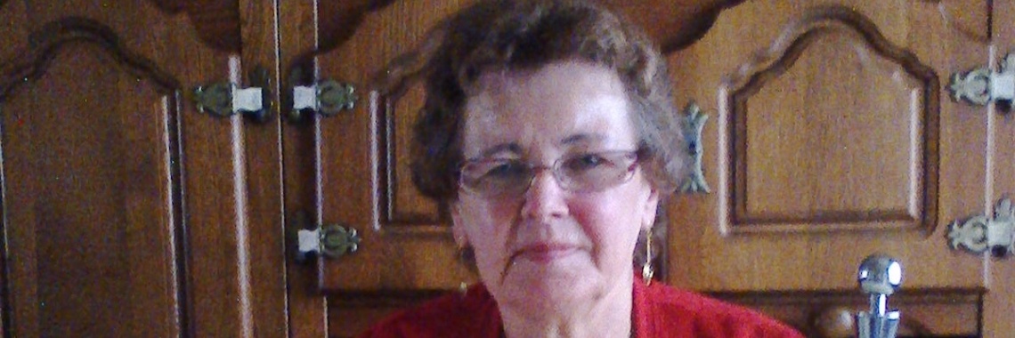 Bij mama Agnes op de koffie | Rudi