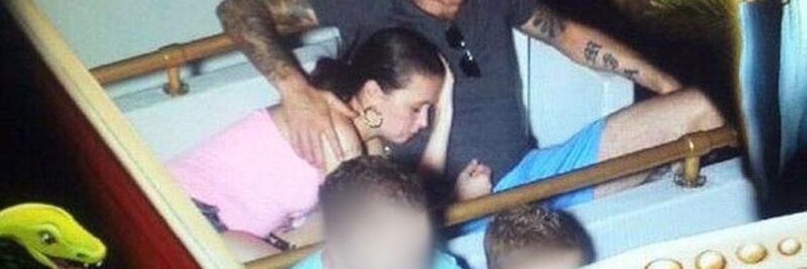 Kim Holland biedt excuses aan voor pornofilm Walibi. | Hpj Goossens