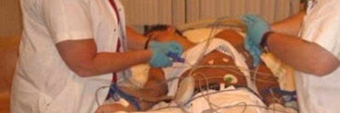 Daar ligt hij dan, de comazuiper | Roodkapje