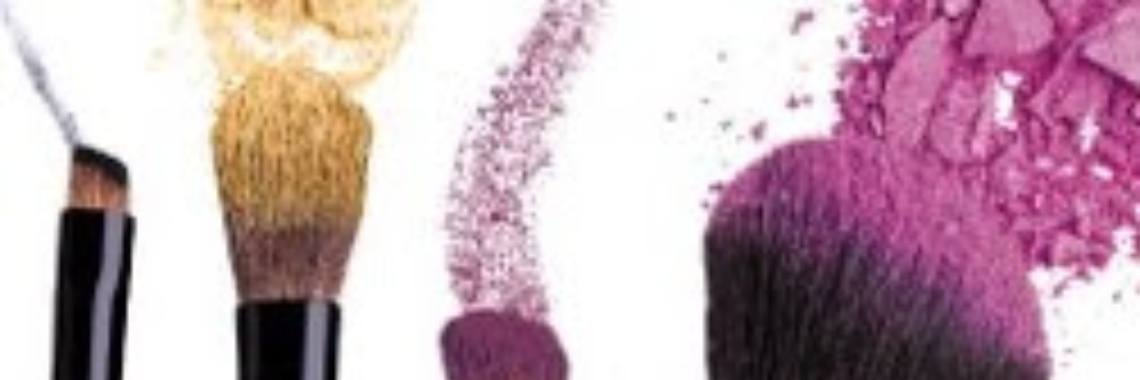 Make your own beauty products. Lipbalm. | bibimakeupqueen