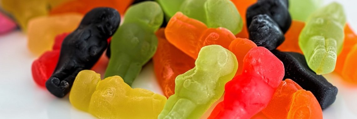 Gekleurd lekkers of de roe | Hata Mari