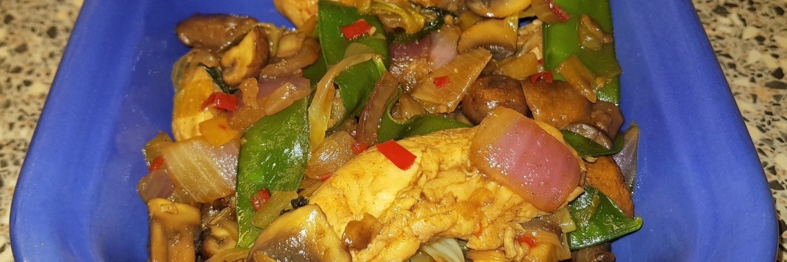 Kipfilethaasjes Teriyaki met champignons en wokgroenten | SannieK1966