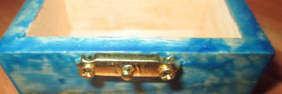 Houten kistje, werkje van de dag 9-1-2016 | Encaustichris