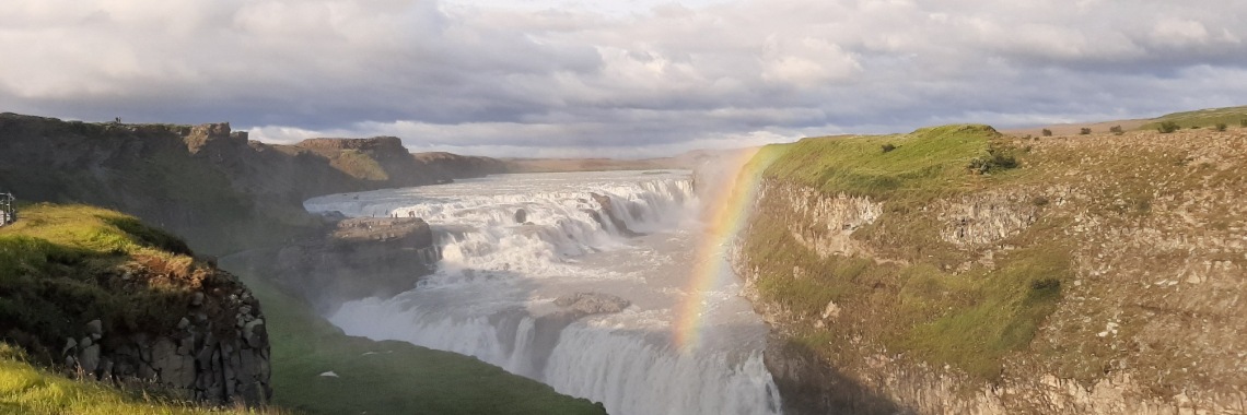 Vijftig tinten groen: de Gullfoss waterval. | Encaustichris