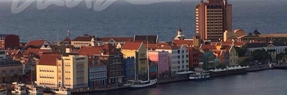 5 Reasons Why to LOVE Curacao! | Aida Majzoub