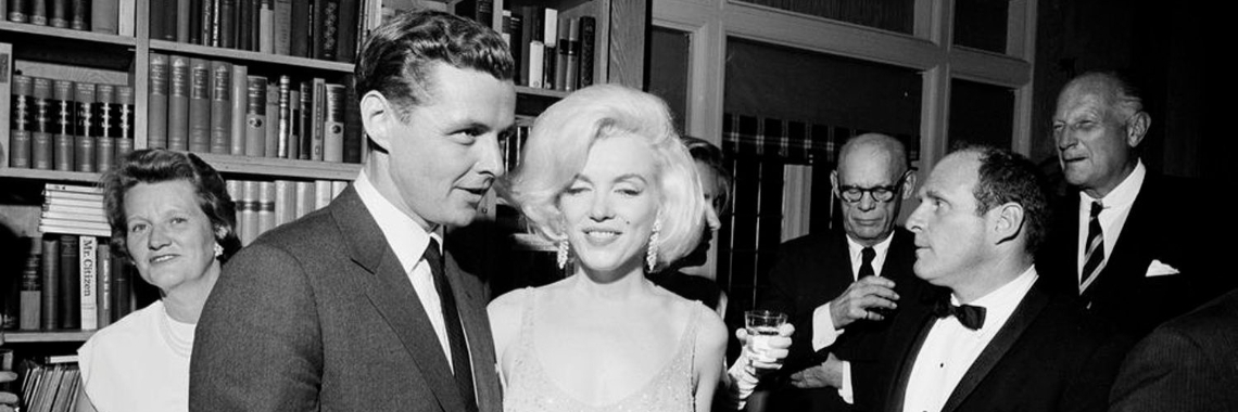 ON THE OUTSIDE -  Lied over Marilyn Monroe / Roch Voisine | DC Staelens