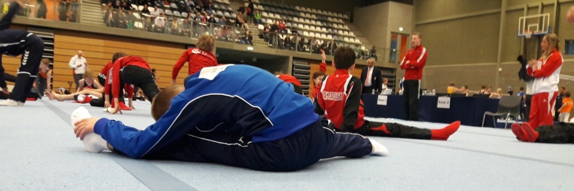 Yess,  Milan heeft zich geplaatst voor de NK 1/2 finale heren turnen. | DC Staelens