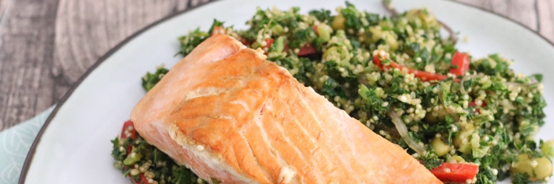 Recept: Zalmfilet op een bedje van quinoa en boerenkool | Mariëlle