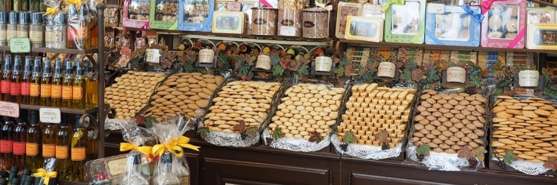 Nachtelijke feestjes in het warenhuis | Hans van Gemert