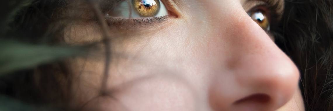 Neus (55 woorden) | Hans van Gemert