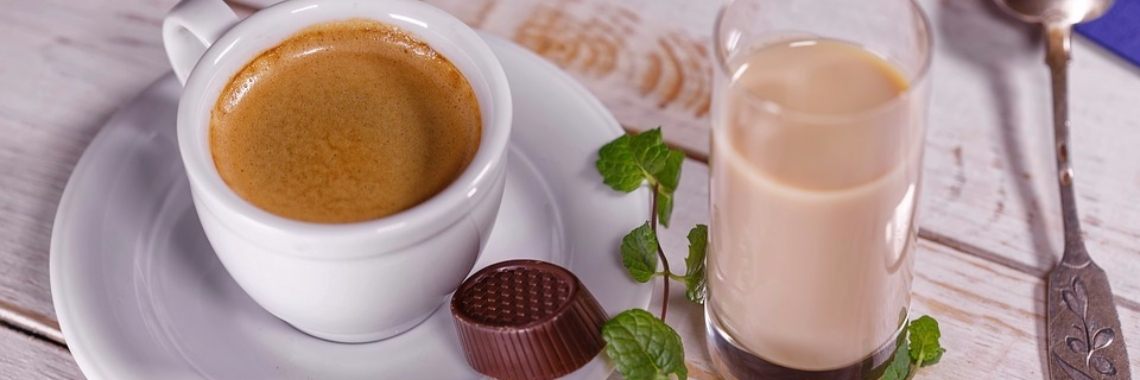 Op visite bij tante | Hans van Gemert