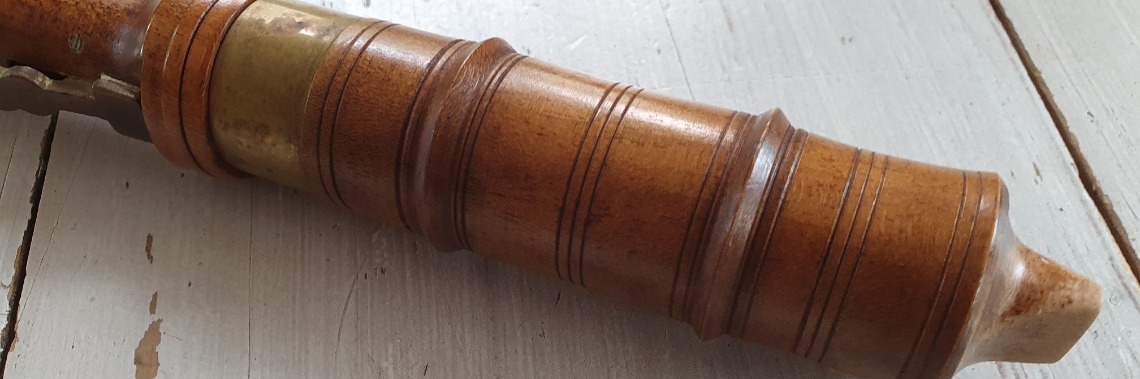 Over bijzondere muziekinstrumenten | Hans van Gemert