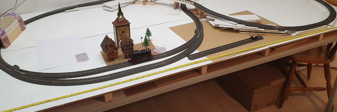 Treintjes: hij rijdt! | Hans van Gemert