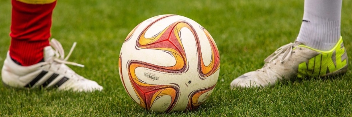 Voetballen | Hans van Gemert