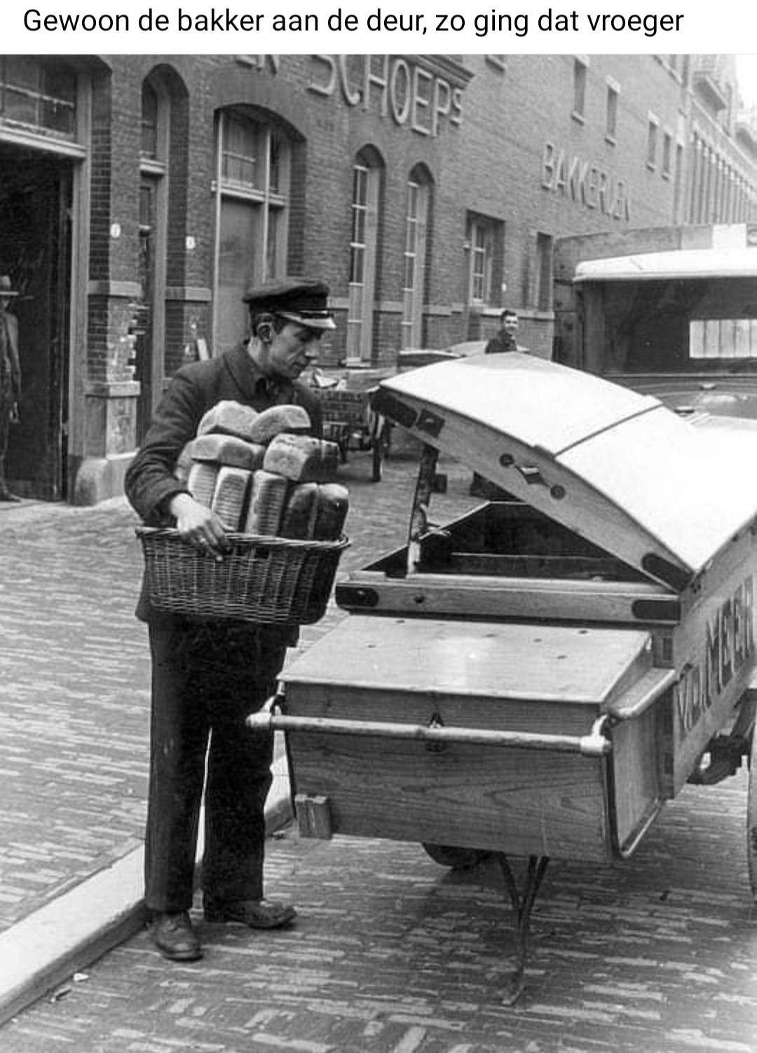 De bakker herinner ik me nog heel goed..... | marijke