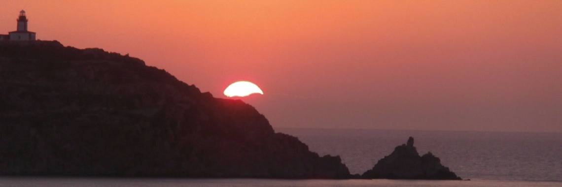 20 Day Photo Challenge :  Dag # 15 : #zon | enigma